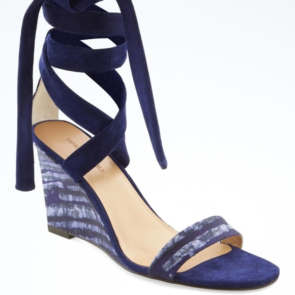 Banana Republic Piece & Co. Batik Wrap Wedges - Picture 1 of 6
